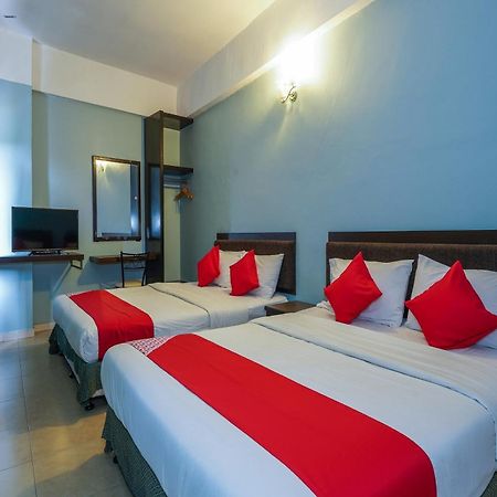 Hotel O Hotel Orchard Inn Lumut Dış mekan fotoğraf
