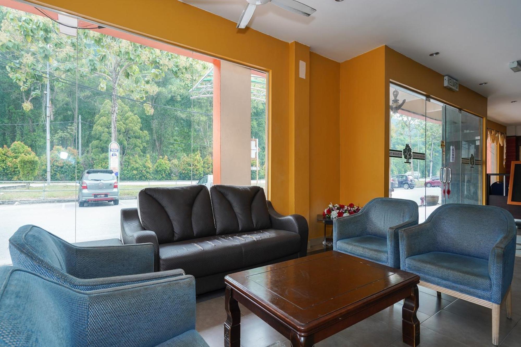 Hotel O Hotel Orchard Inn Lumut Dış mekan fotoğraf